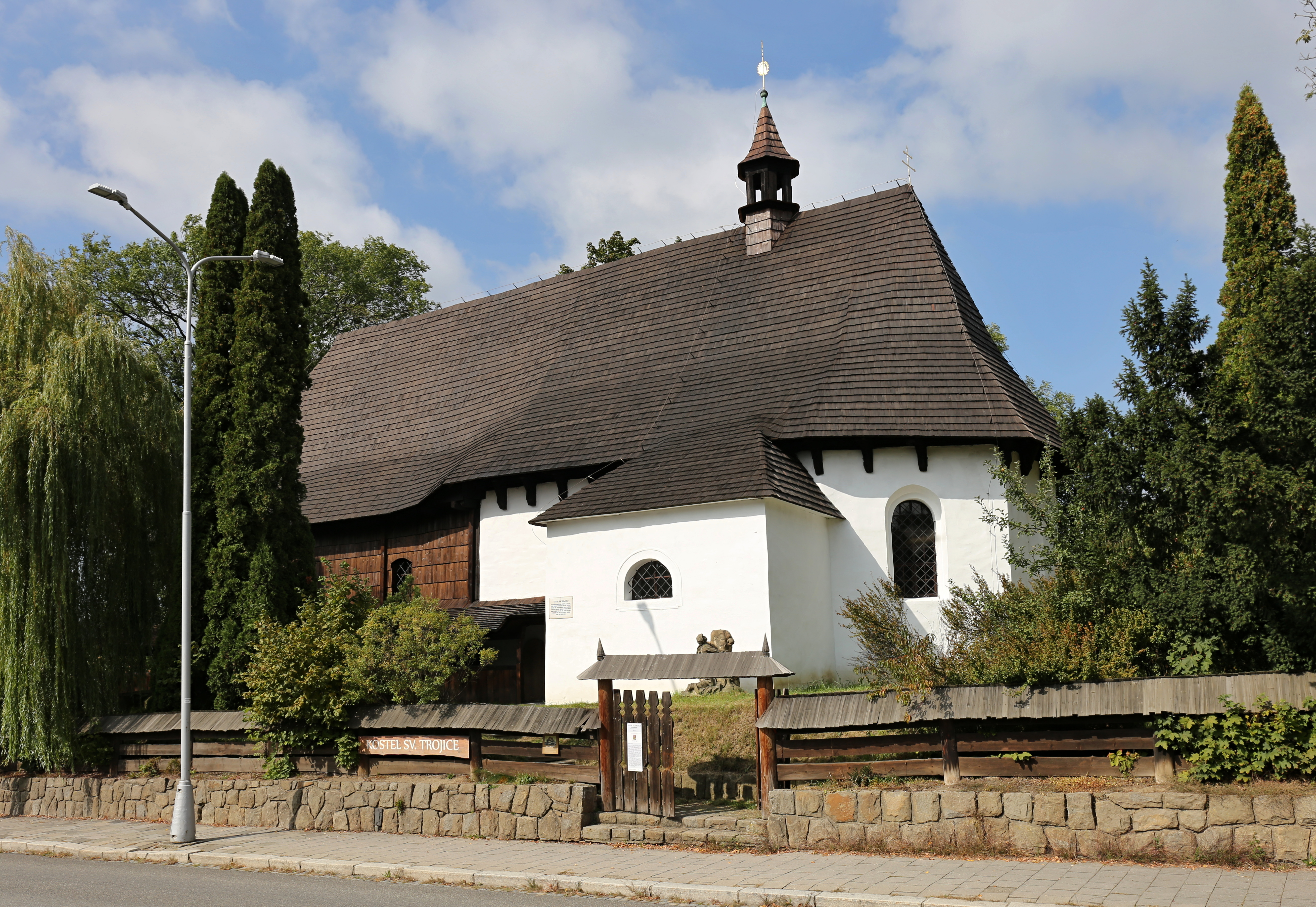 kostel sv. Trojice ve Valašském Meziříčí